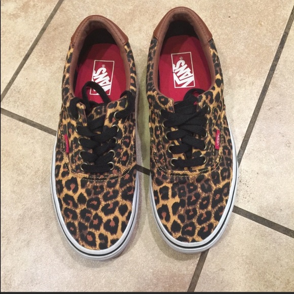 vans off the wall leopard shoes